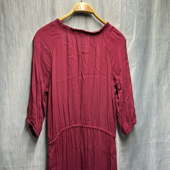GAP Rich Burgundy Dress size medium - Picture 6 of 8